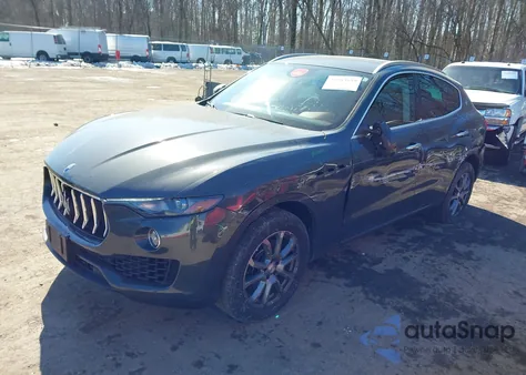 2018 Maserati Levante z USA, uszkodzony, nr VIN ZN661XUA4JX279513